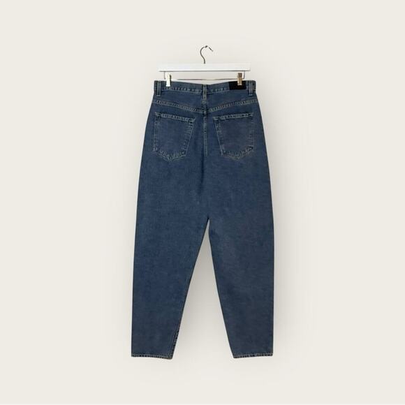 Goldsign | High-Rise Tapered-Leg Jeans | Blue | Size 29 - Picture 4 of 16